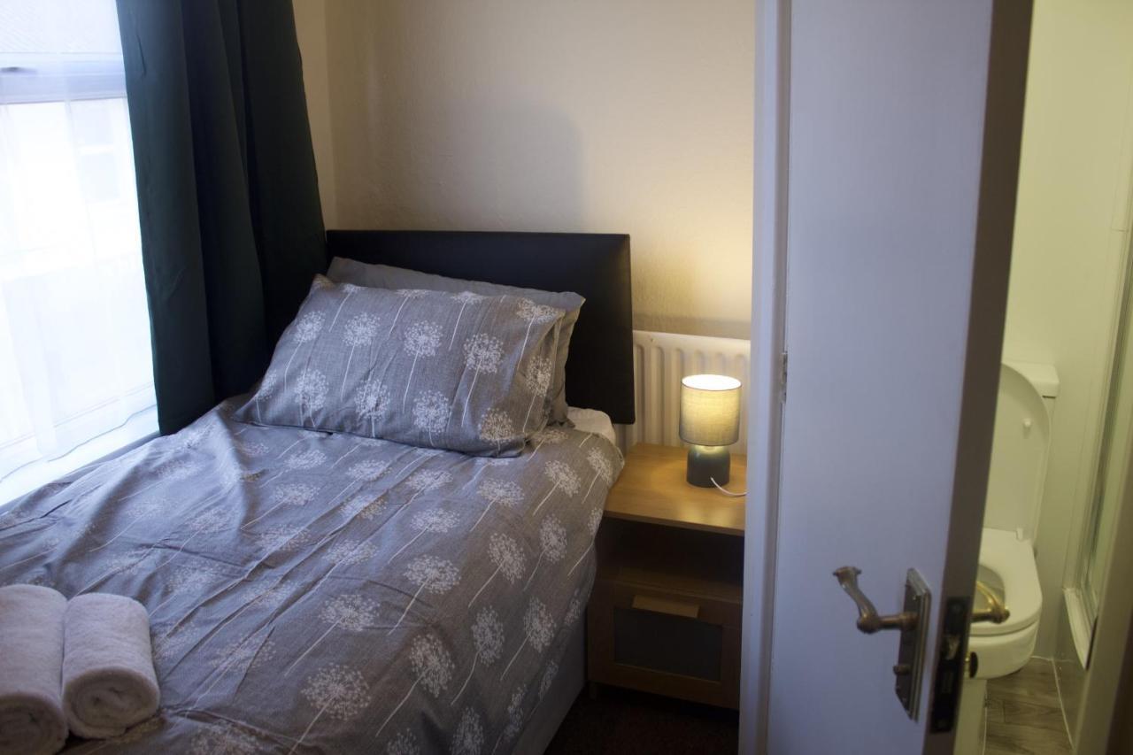 ווסטון סופר מארה Elm Tree Guest House מראה חיצוני תמונה